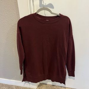 Maroon crewneck